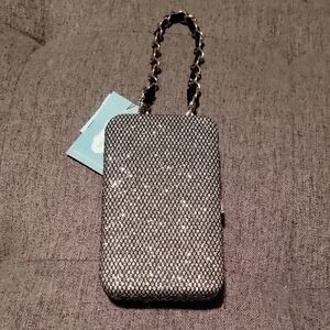 Chic Silver Wallet/phone Case With Chain Strap